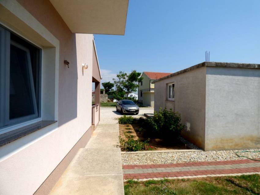 Apartments Branko Nin Exterior photo